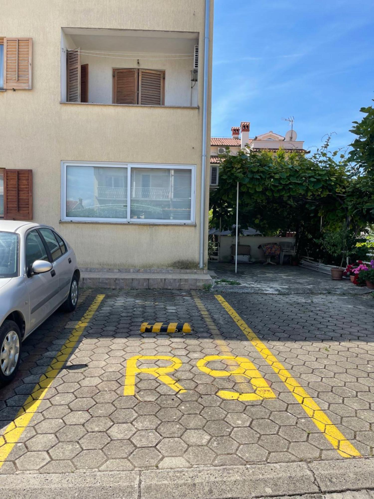 Apartman Sertic Nenad ロヴィニ エクステリア 写真